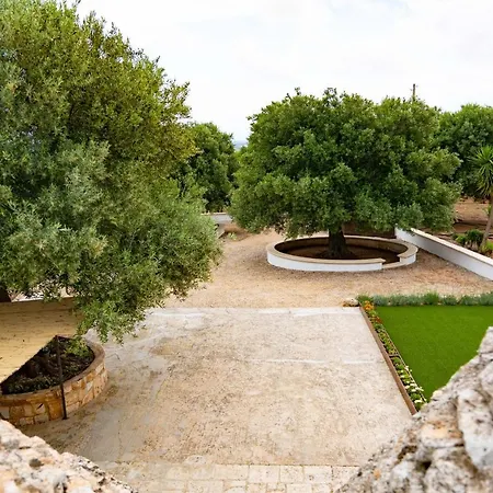 Hill Trull - Typical Apulian House 莫诺波利